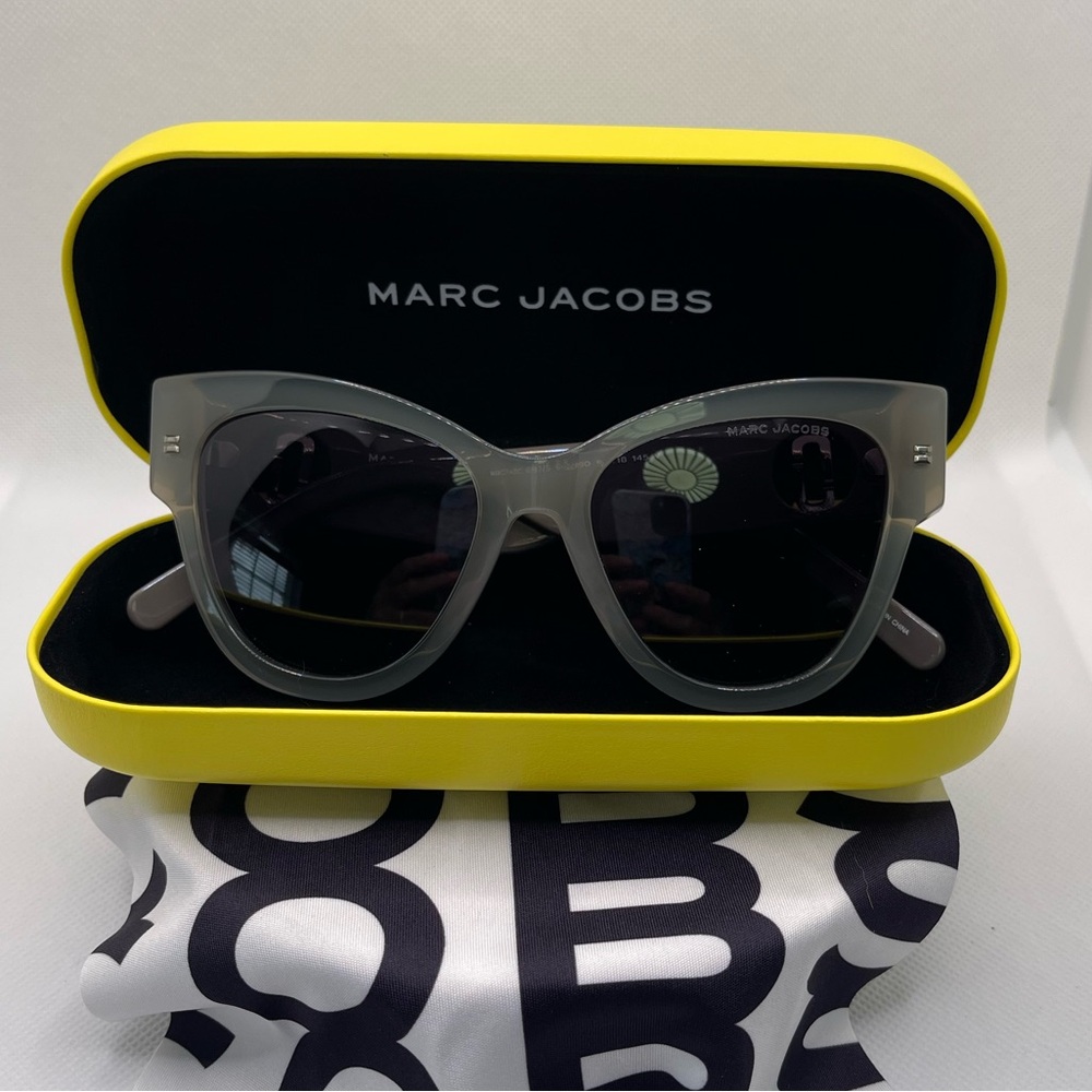NEW!!! MARC JACOBS Sunglasses MARC 698/S 6CR9O Authentic. Cateye